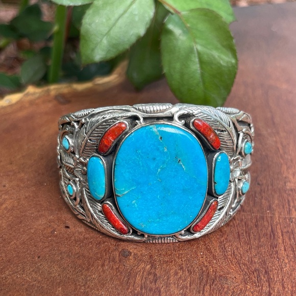 Beautiful Turquoise and Red Coral Silver Cuff Bracelet - Picture 2 of 4